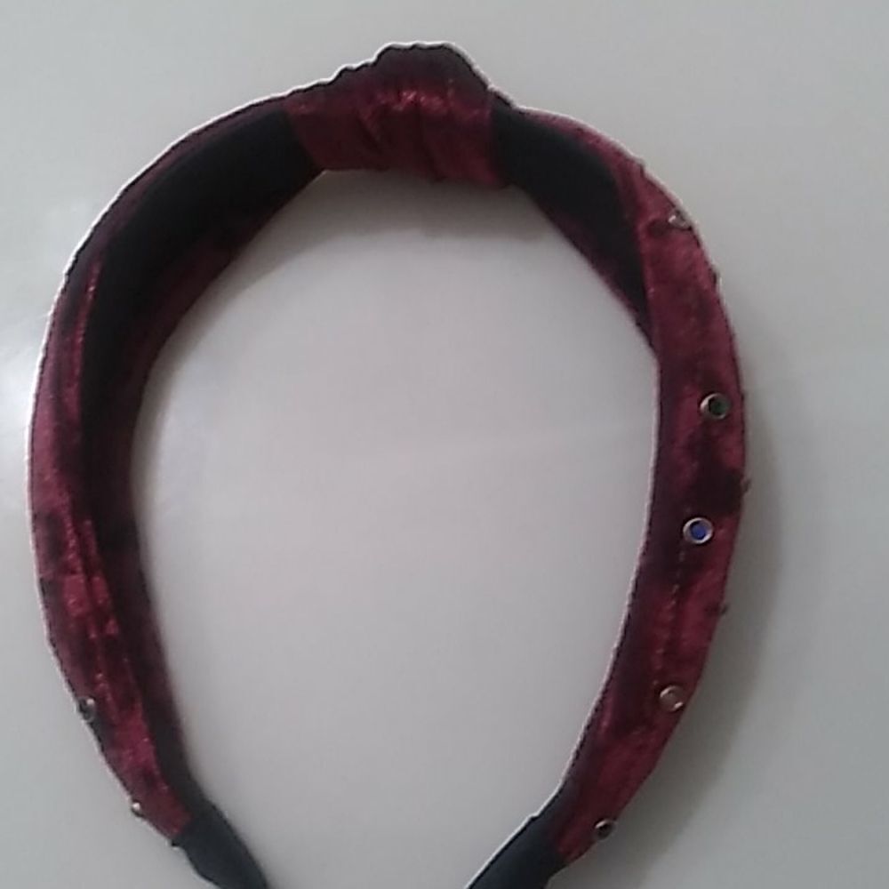 Set of Two Jeweled Headbands - Picture 2 of 7